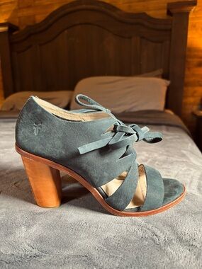 Frye Sofia Tie On Leather Heeled Sandals, Size 8.5, Nubuck Suede
